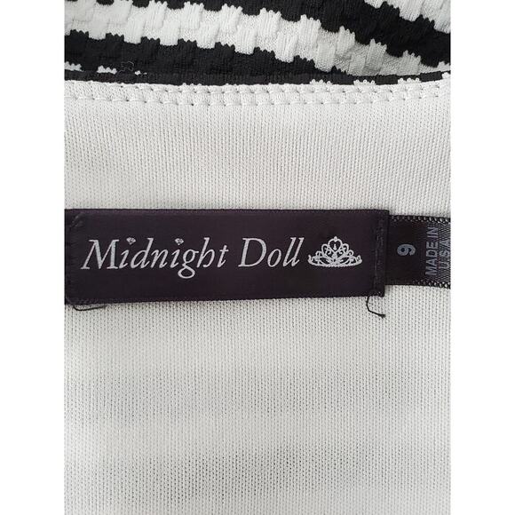 MIDNIGHT DOLL Women's Black & White Striped Fit & Flare Sleeveless Dress Sz 9 - Picture 8 of 9